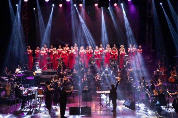 Mersin şubemiz EŞİTLİĞE SES VER” mottosu ile Senfonik pop konseri düzenledi