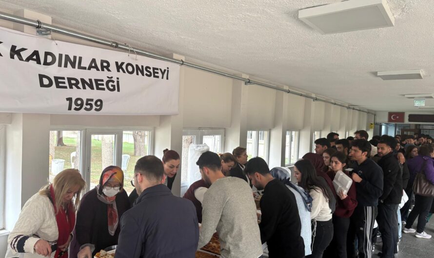 Elazığ FIRAT Üniversitesinde örencilere açık Büfe Sunuldu